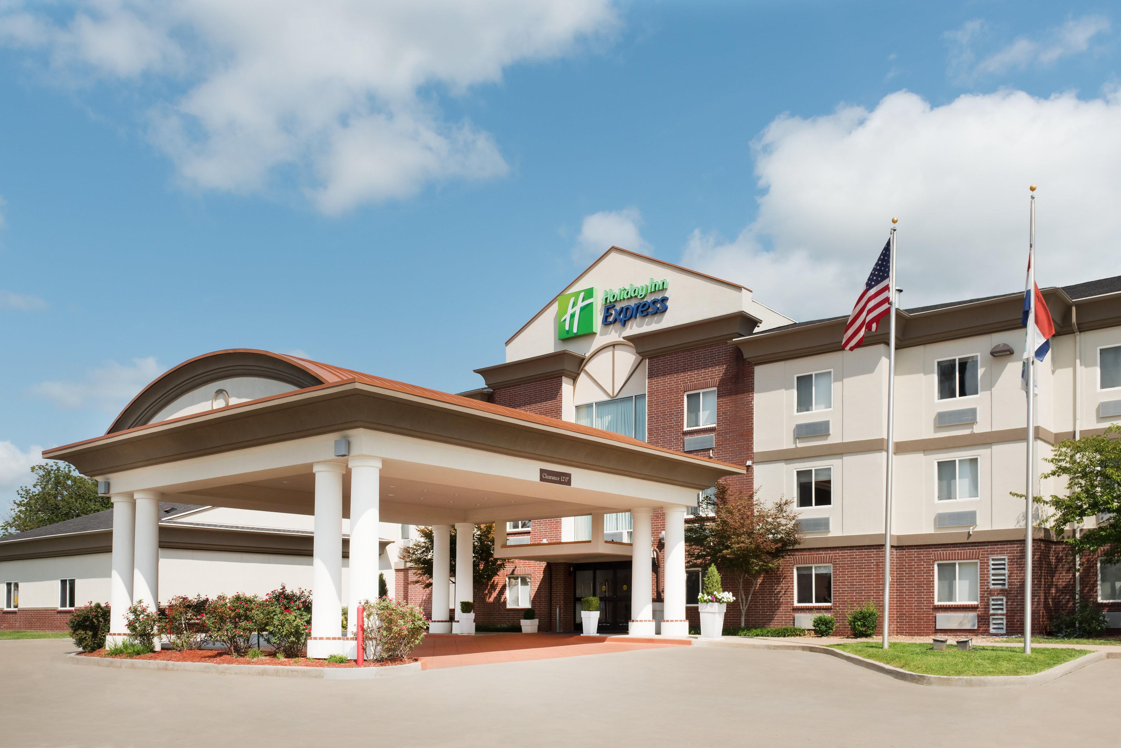 Holiday Inn Express Warrenton, An Ihg Hotel Экстерьер фото